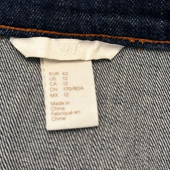 H&M High Waisted Button Front A-line Paneled Denim Mini Skirt Dark Wash Size 12 - Picture 4 of 4